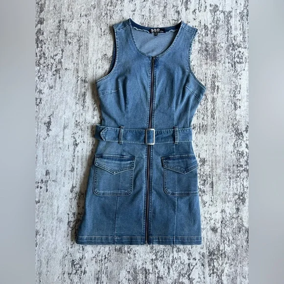 NWOT! Rewash Blue Denim Zip Front BodyCon TankTop Jean Dress with Belt Medium - Picture 7 of 7